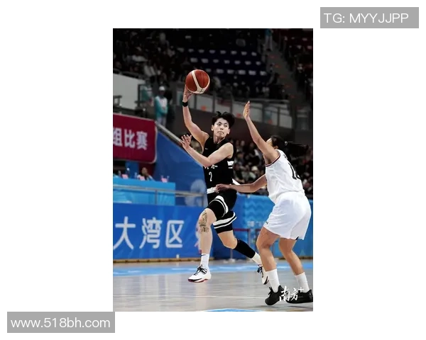 上海篮球队的节奏变革引发热议球迷期待新战术带来的精彩表现